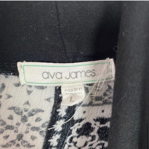 Ava James Black Blouse Patterned Button Down Back Size L - Picture 4 of 7